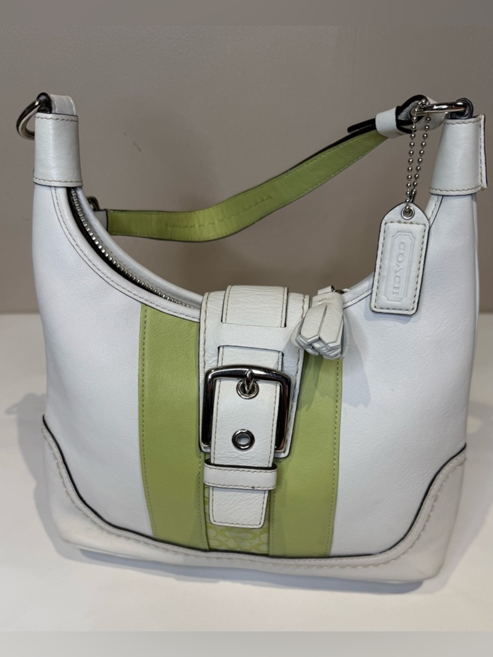 Coach Y2K Hampton Legacy Vintage White & Lime Green Leather Hobo 2007 #11344 - Picture 2 of 7